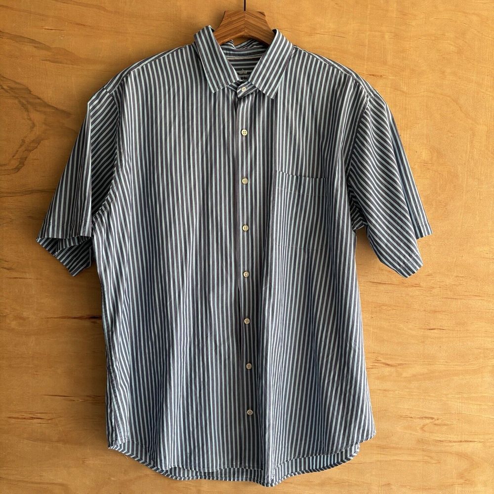Nice Peter Millar Seaside Collection Button Up Blue Striped Short Sleeve shirt
